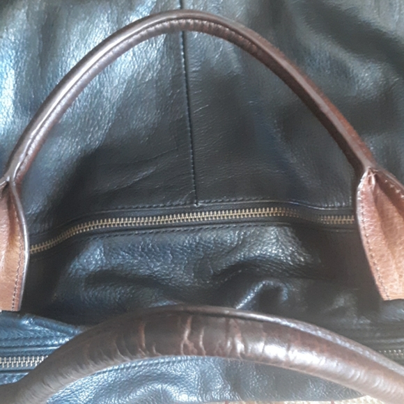 🌺CYNTHIA ROWLEY HANDBAG - Picture 3 of 4